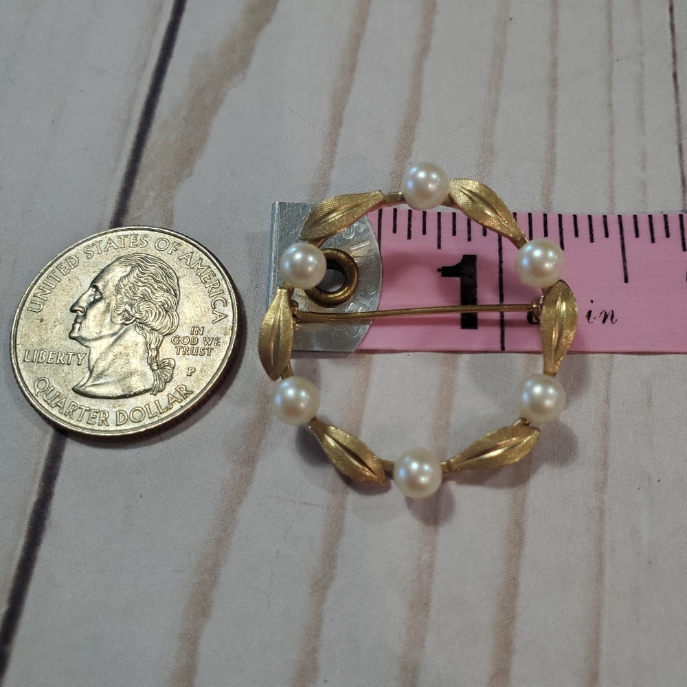 14k Yellow Gold And Pearl Vintage Wreath Brooch/Pin - Picture 7 of 11